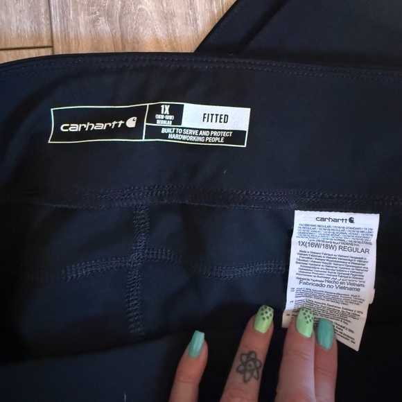 Women’s Carhartt Force Black lightweight pocket Leggings 1X 16/18W - Picture 4 of 6